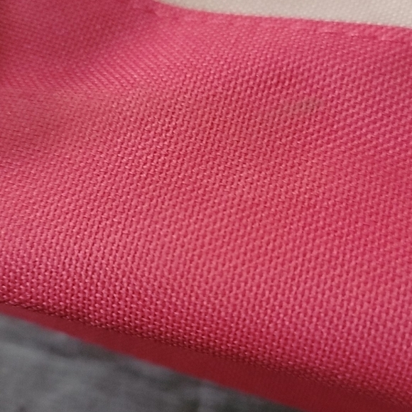 Beach Basics off white and pink insulated tote - Picture 9 of 15